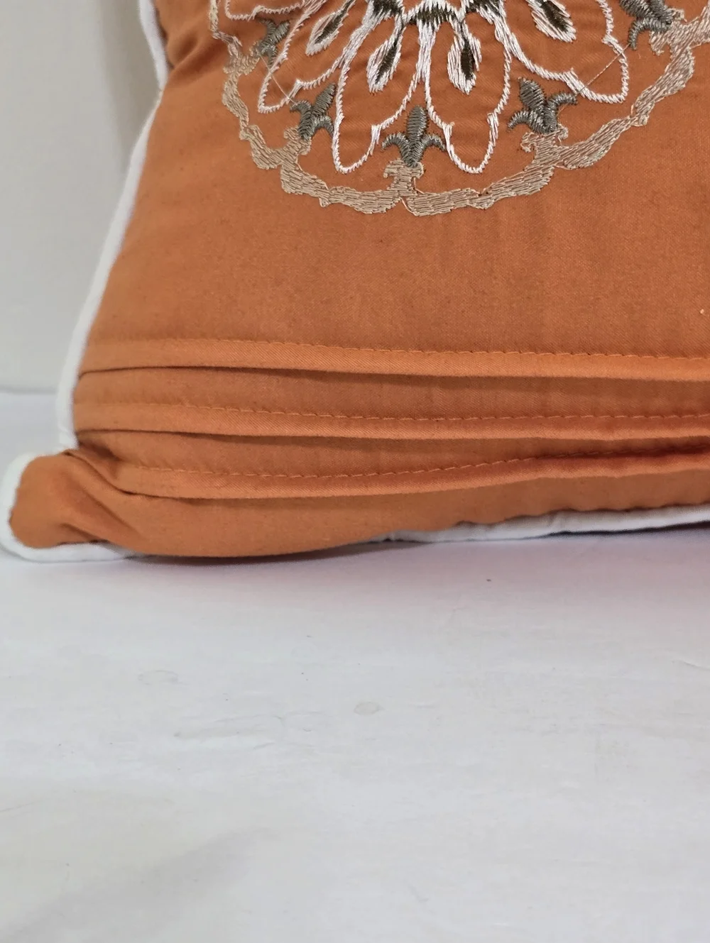 MADISON PARK Decorative Bed Pillow Orange Embroidered Rectangular 12 x‎ 18